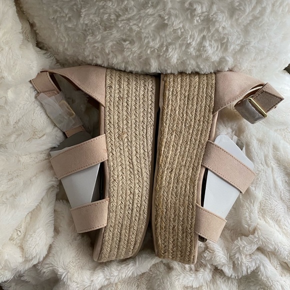 Francesca’s Qupid Nude,Suede,BIGBANG Platform,Shoes,Sandals,Espadrilles•NWT•6.5 - Picture 10 of 12